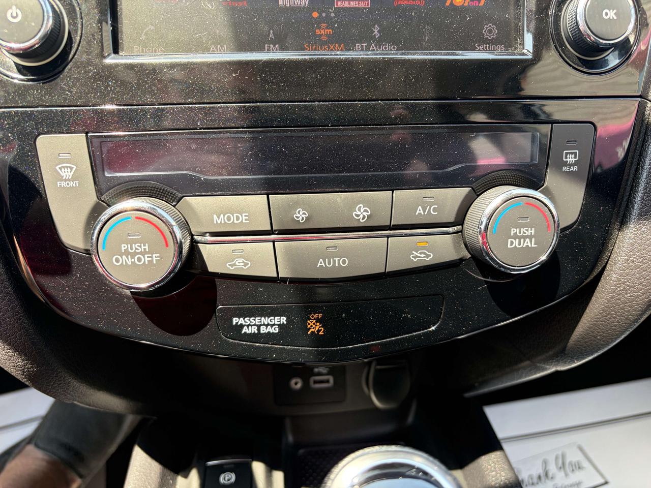 2023 Nissan Qashqai SL ***CALL BELLEVILLE 613-961-8848*** Photo