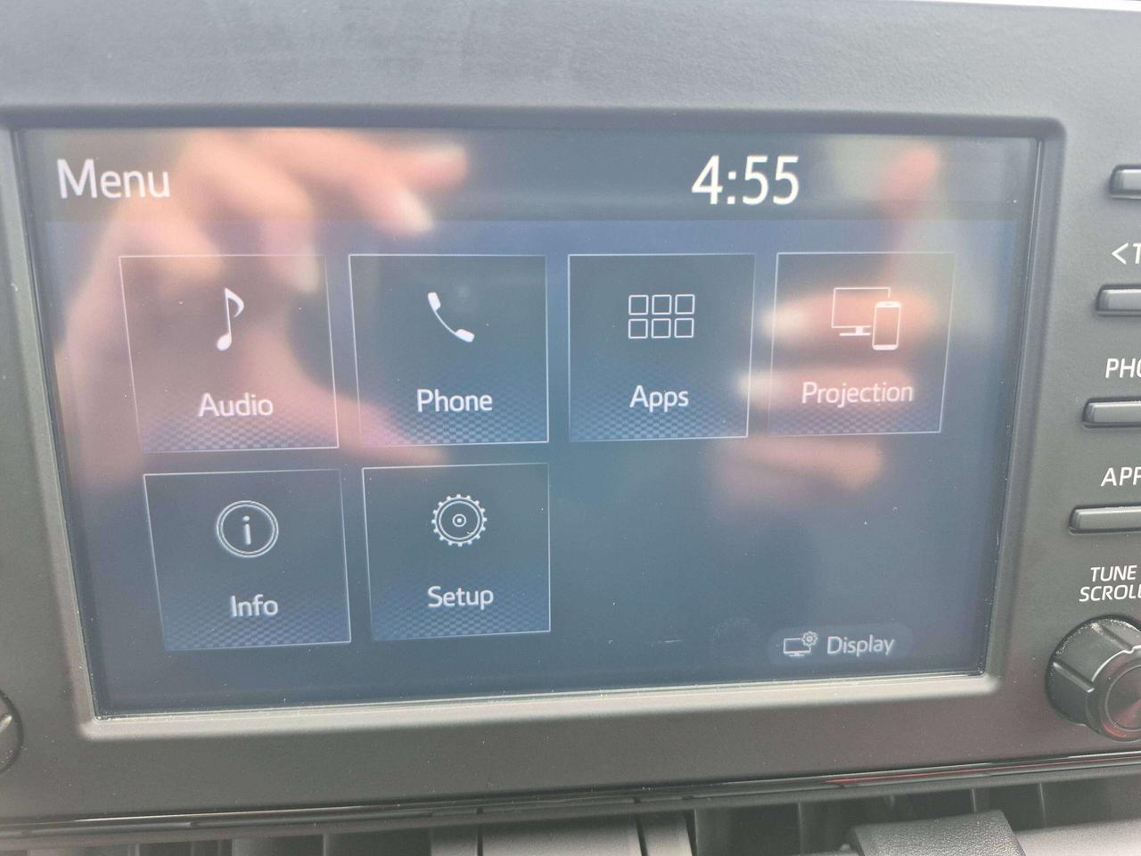2022 Toyota RAV4 XLE AWD Photo