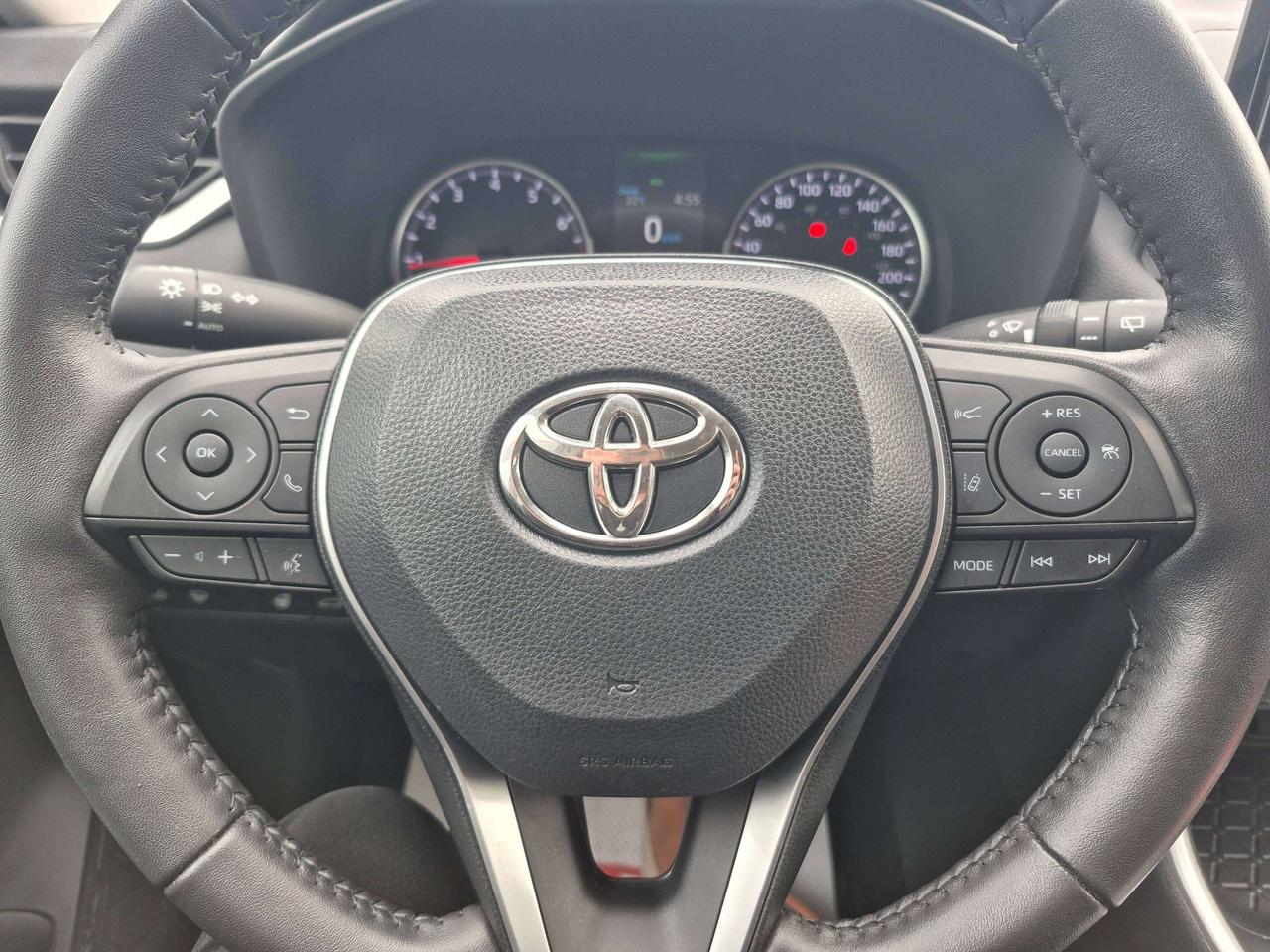 2022 Toyota RAV4 XLE AWD Photo