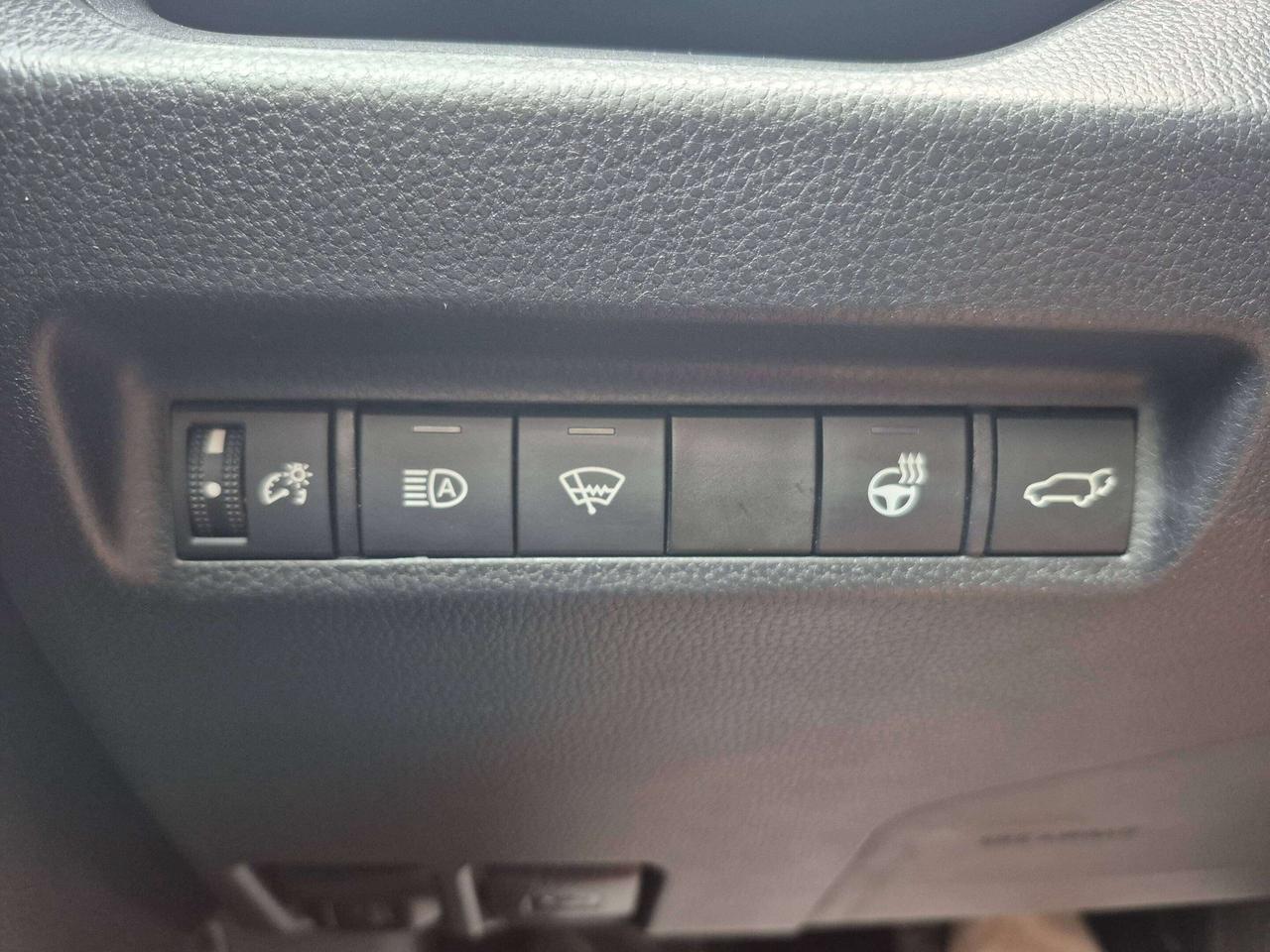 2022 Toyota RAV4 XLE AWD Photo