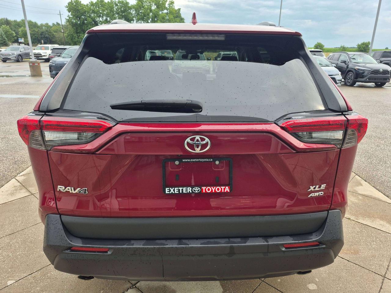 2022 Toyota RAV4 XLE AWD Photo
