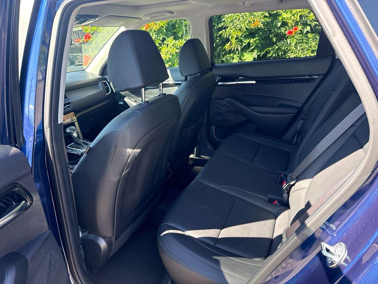 2025 Kia Seltos X-LINE Photo