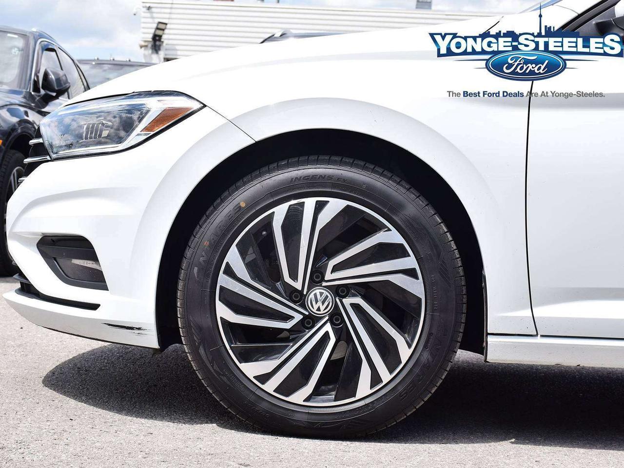 2019 Volkswagen Jetta Execline Photo