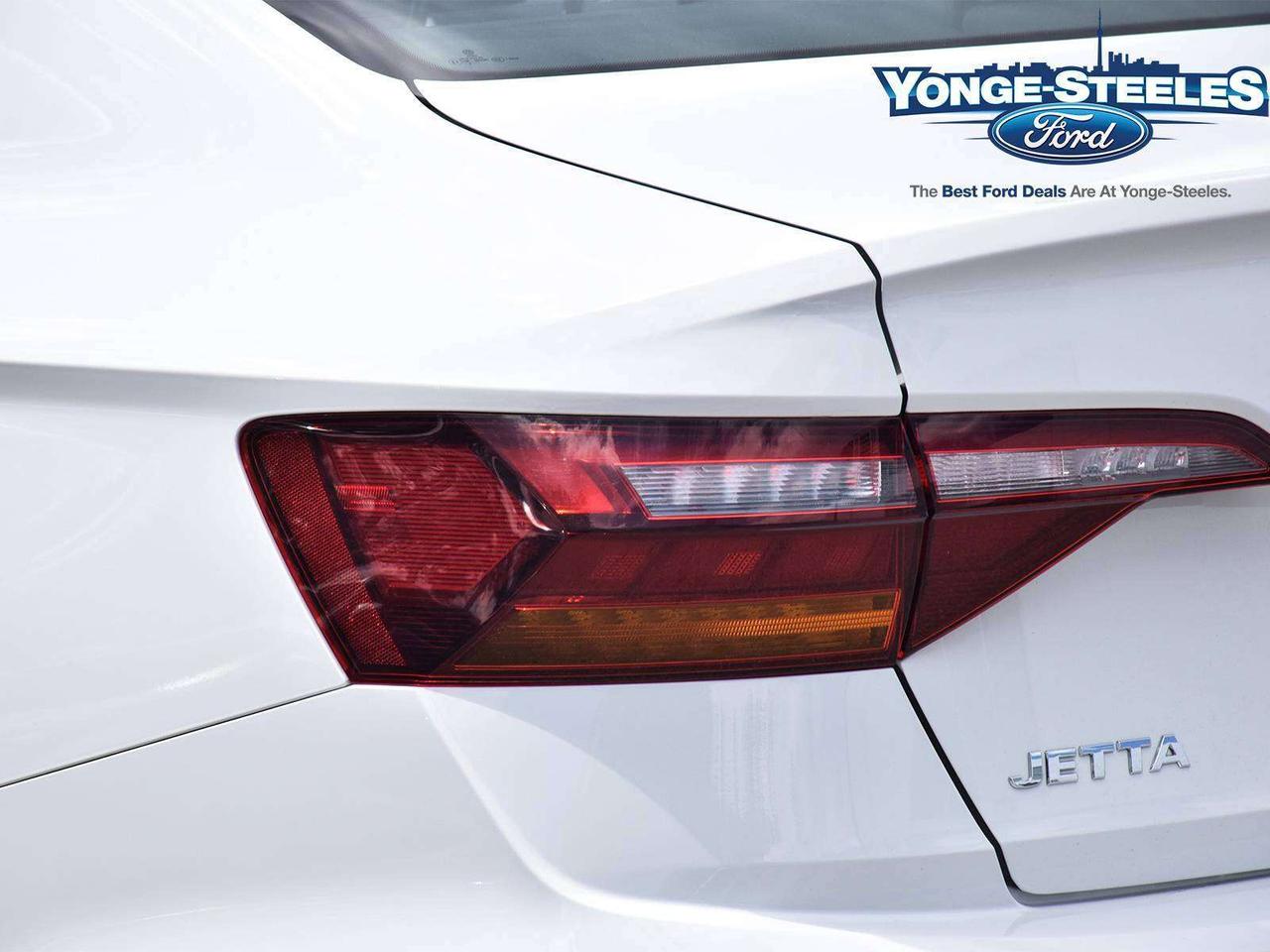 2019 Volkswagen Jetta Execline Photo