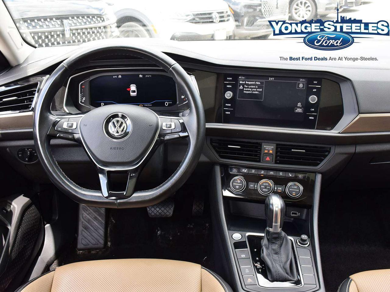 2019 Volkswagen Jetta Execline Photo