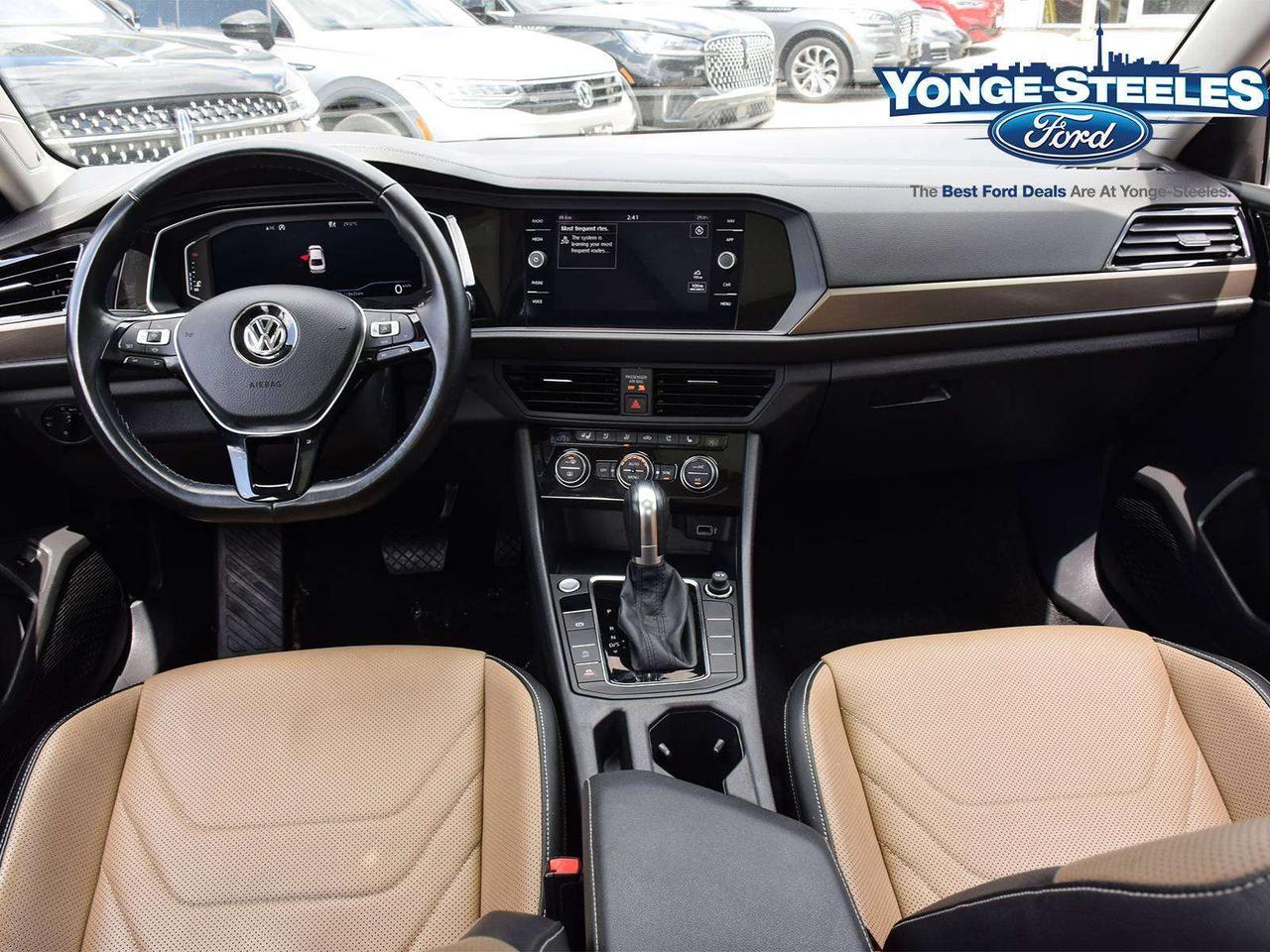 2019 Volkswagen Jetta Execline Photo