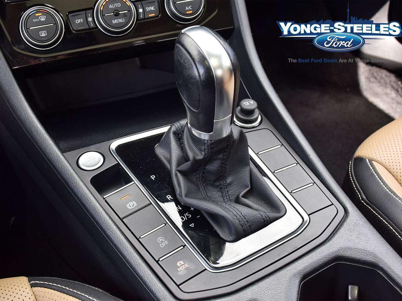 2019 Volkswagen Jetta Execline Photo