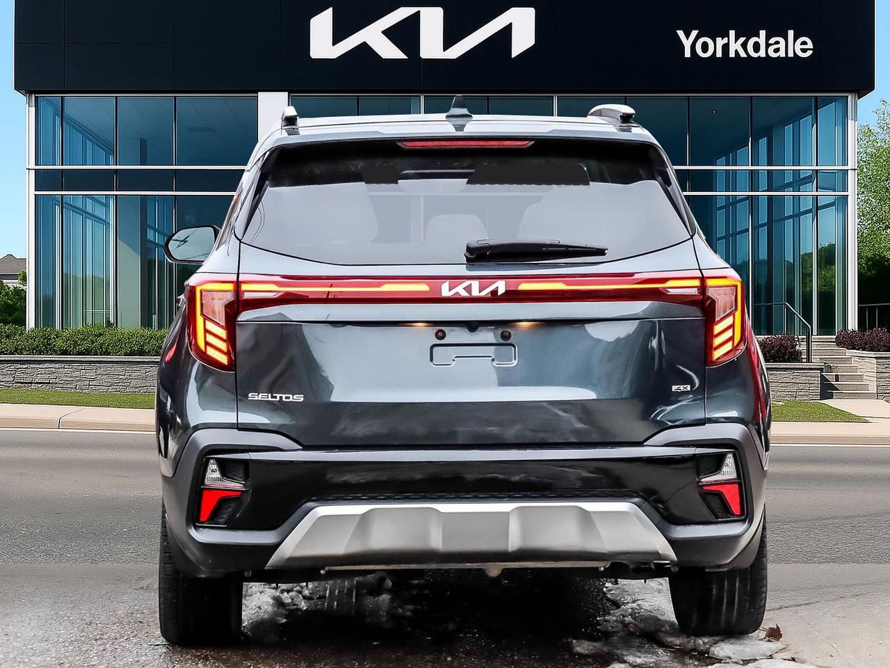 2025 Kia Seltos SX Turbo Photo