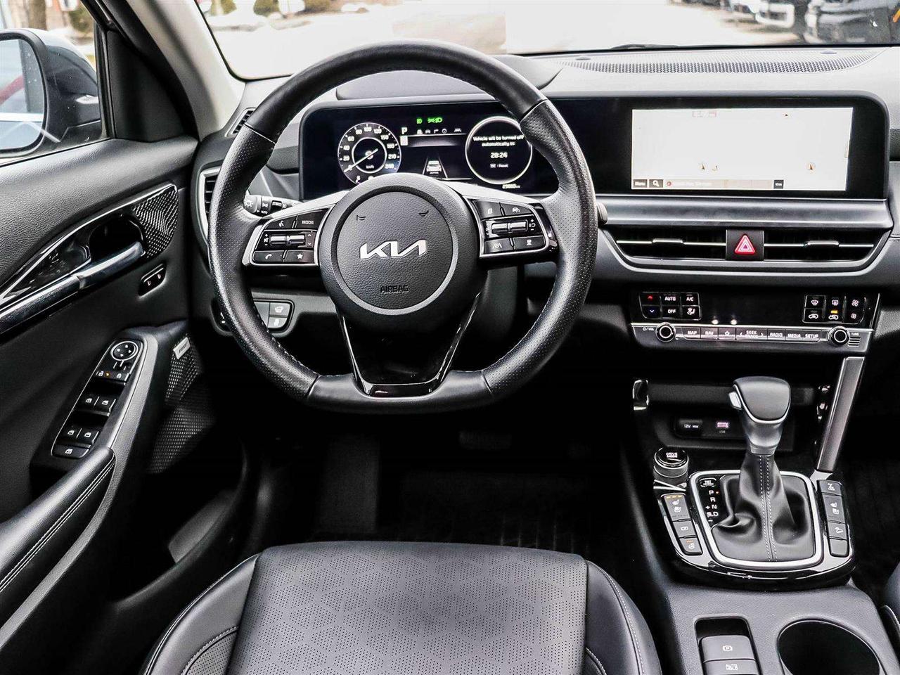 2025 Kia Seltos SX Turbo Photo