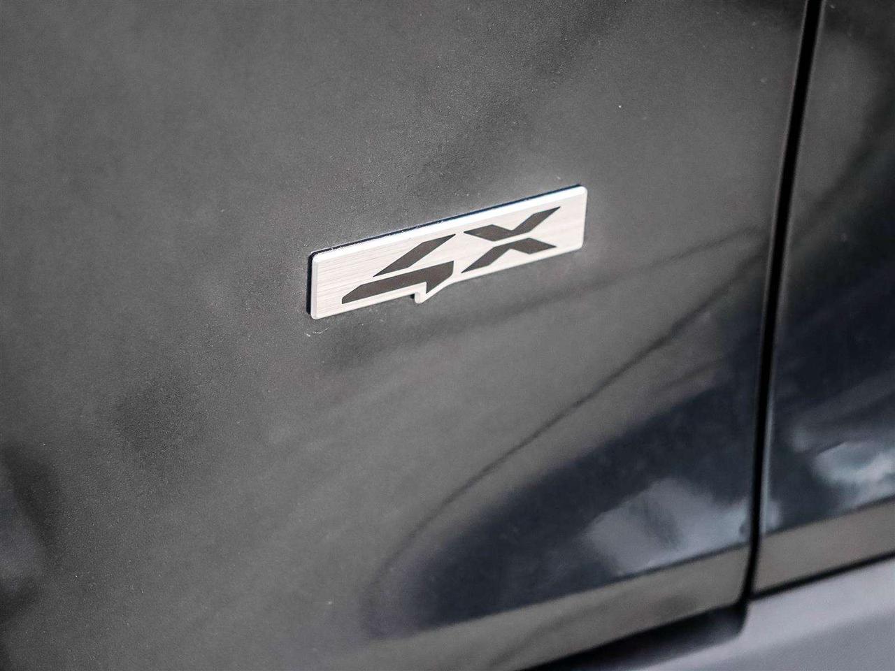 2025 Kia Seltos SX Turbo Photo