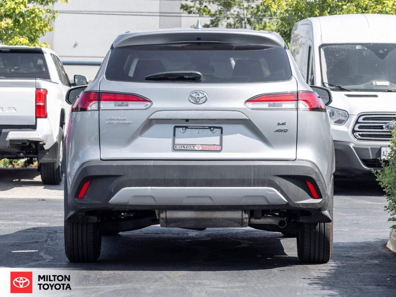 2022 Toyota Corolla Cross BLIND SPOT HEATED STEERING PUSH START 8 TOUCHSCREE Photo