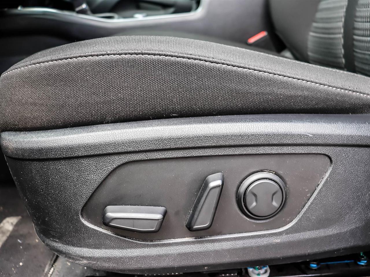 2025 Kia Sorento LX Photo