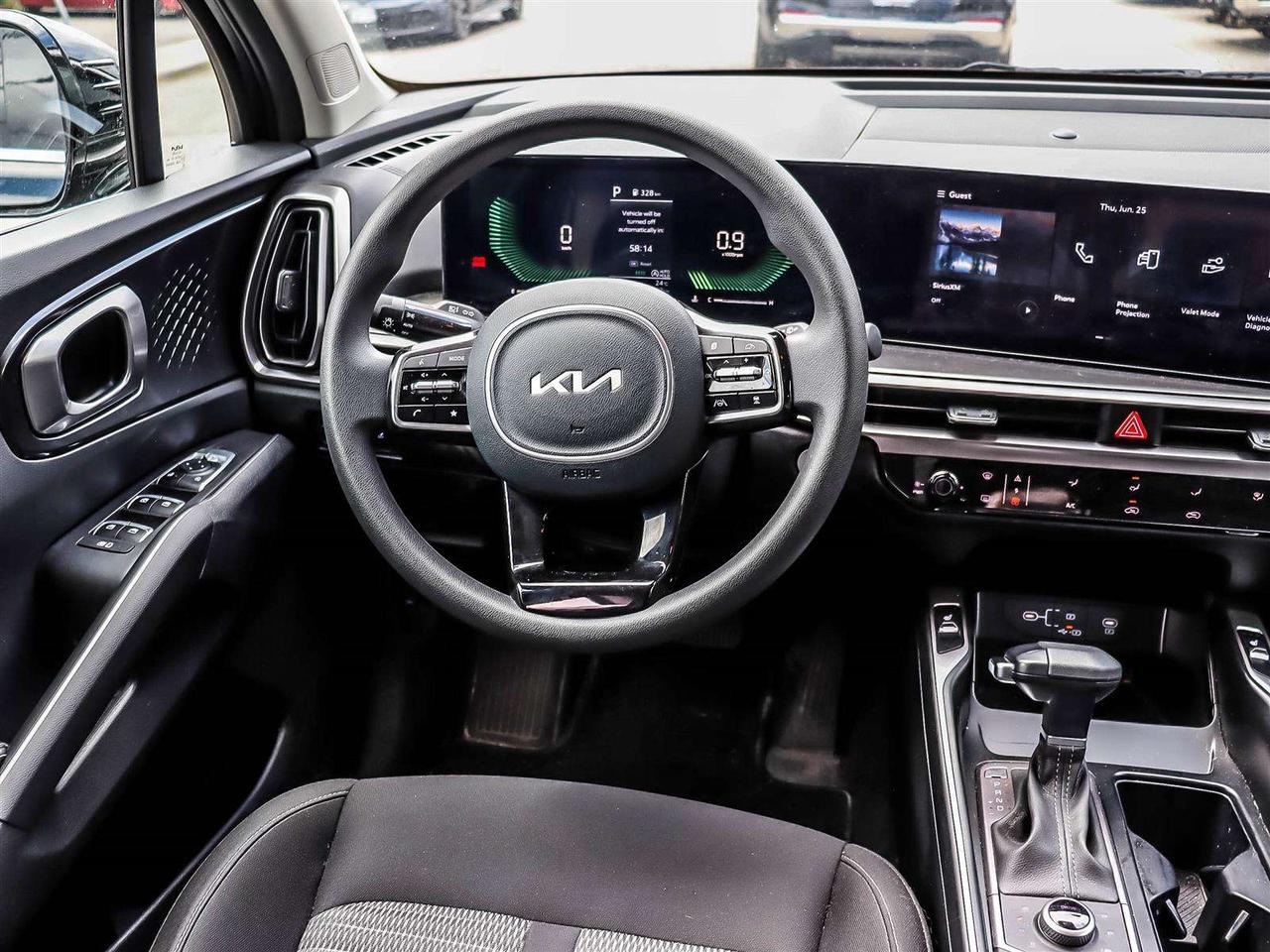 2025 Kia Sorento LX Photo
