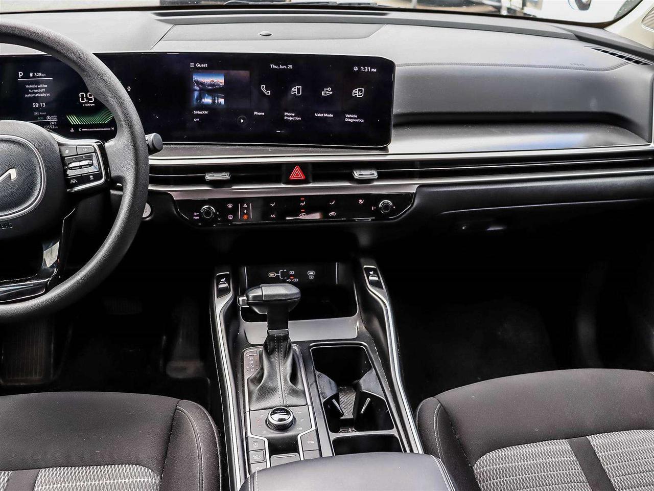 2025 Kia Sorento LX Photo