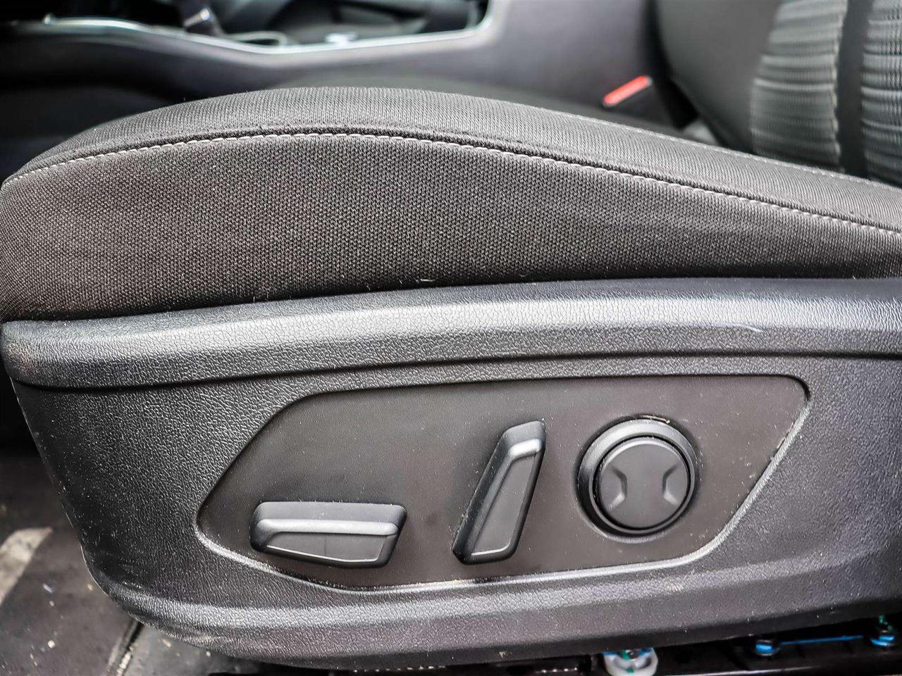2025 Kia Sorento LX Photo