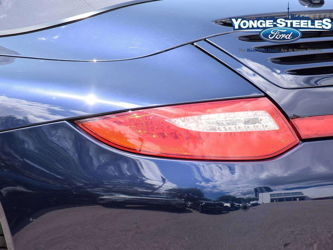 2009 Porsche 911 Carrera 4S Photo