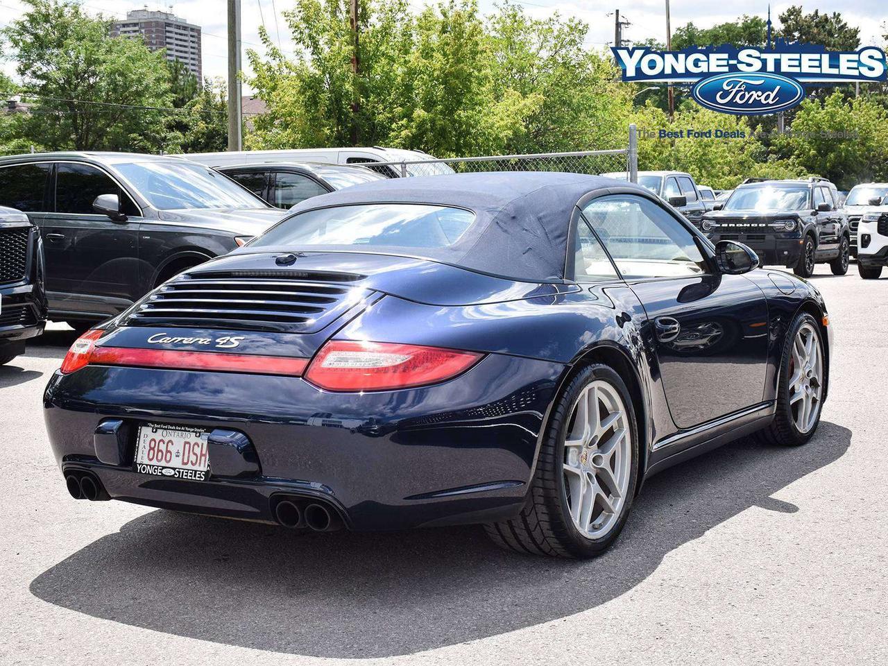 2009 Porsche 911 Carrera 4S Photo