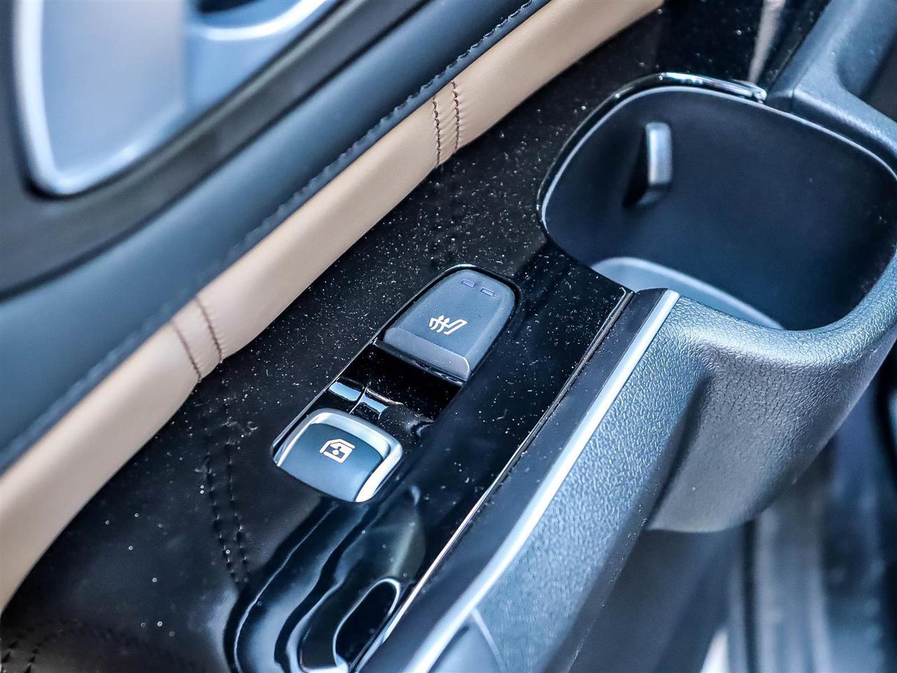 2025 Kia Sorento X-Line Limited Photo