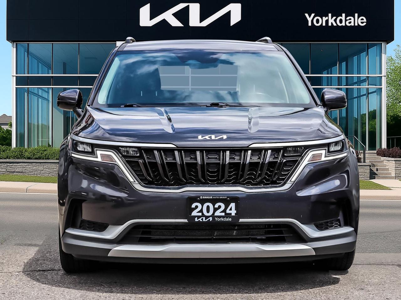 2024 Kia Carnival LX+ Photo