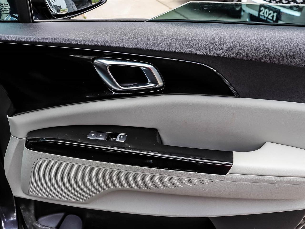 2024 Kia Carnival LX+ Photo