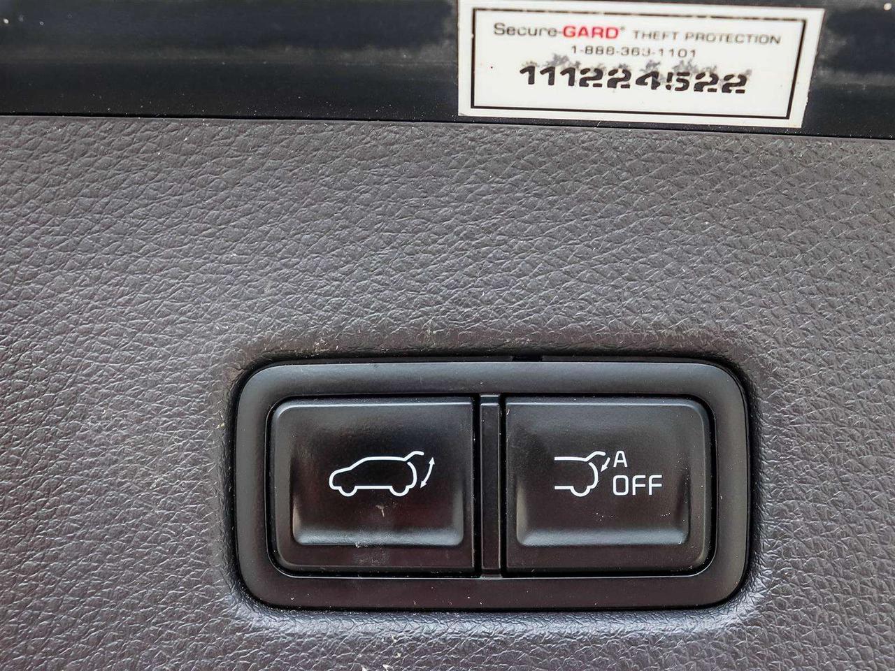 2024 Kia Carnival LX+ Photo
