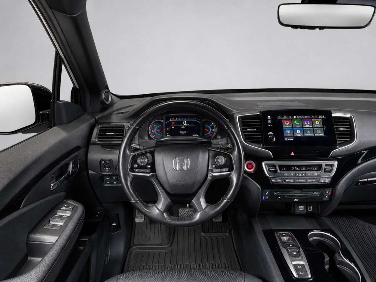 2021 Honda Pilot Black Edition AWD 7 Seater   Leather   Panoramic Sunroof   Navi  8in Touchscreen   Apple CarPlay/ Android Auto  Qi smartp Photo