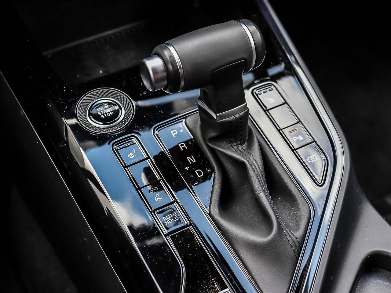 2024 Kia NIRO EX Photo