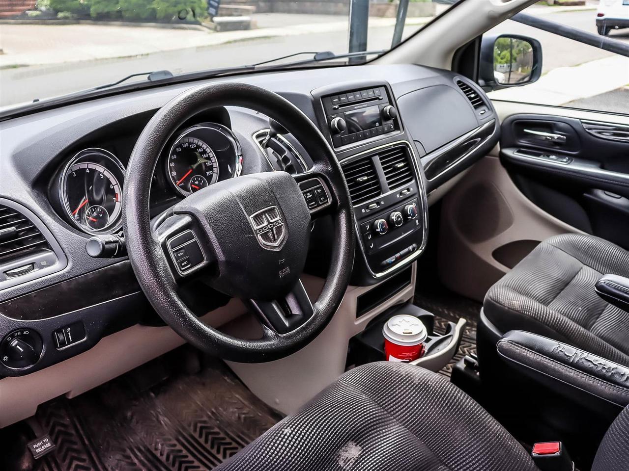 2020 Dodge Grand Caravan SE Photo