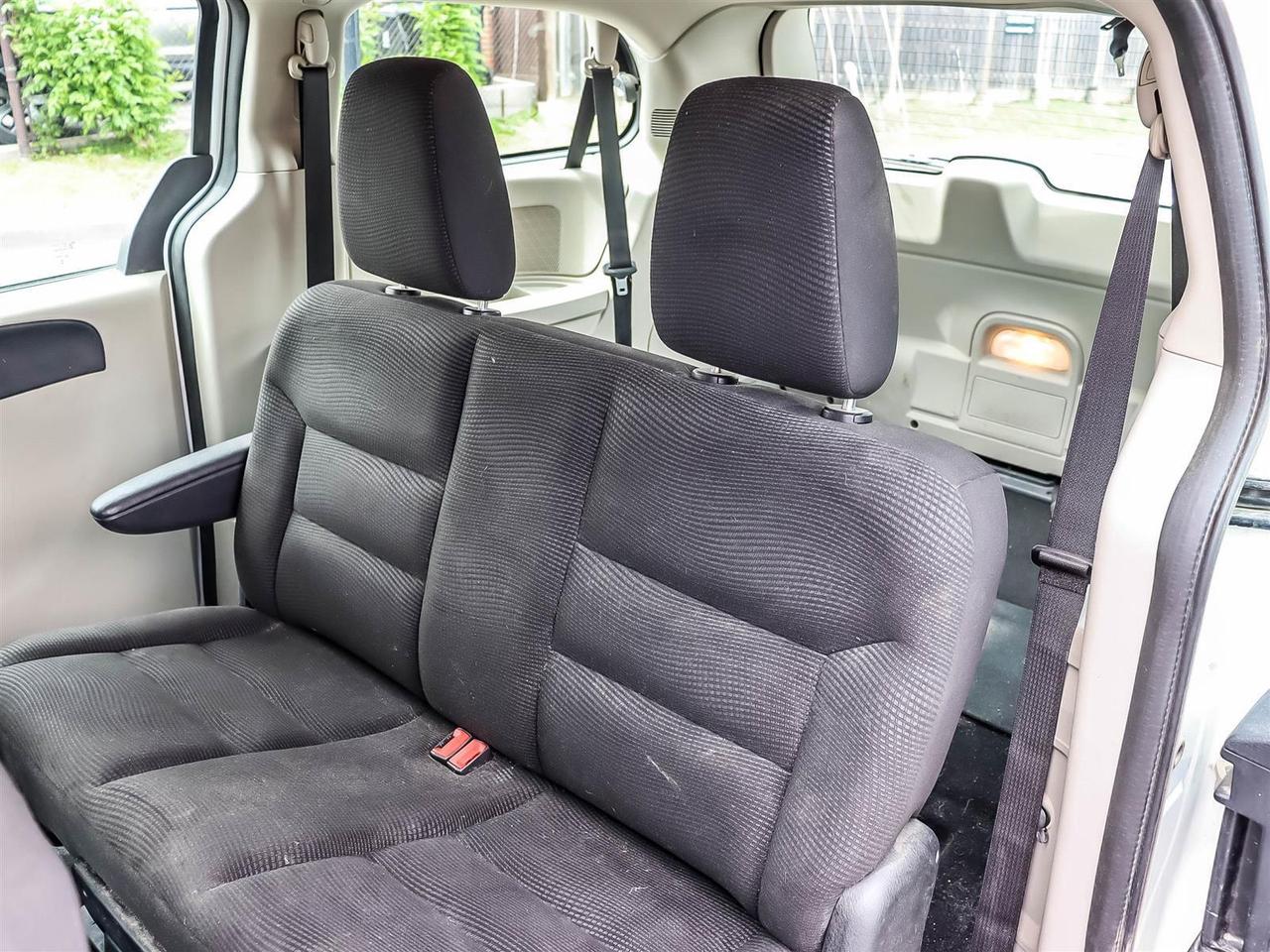 2020 Dodge Grand Caravan SE Photo