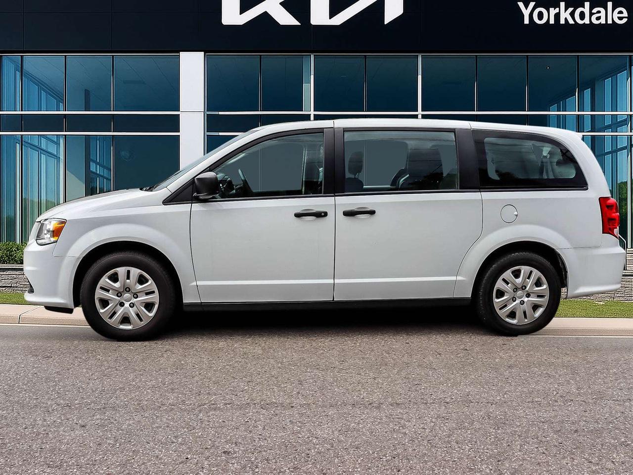 2020 Dodge Grand Caravan SE Photo