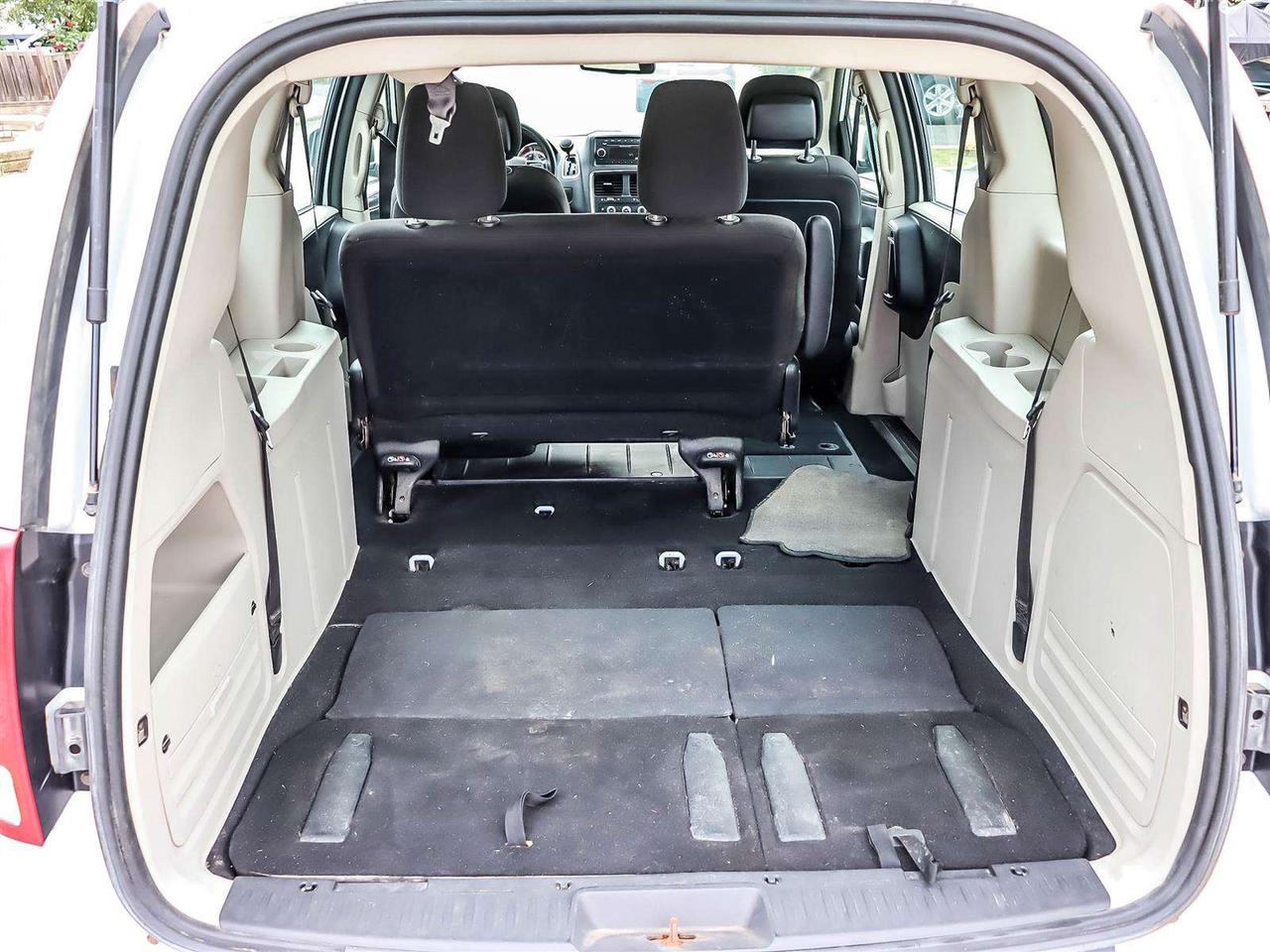2020 Dodge Grand Caravan SE Photo