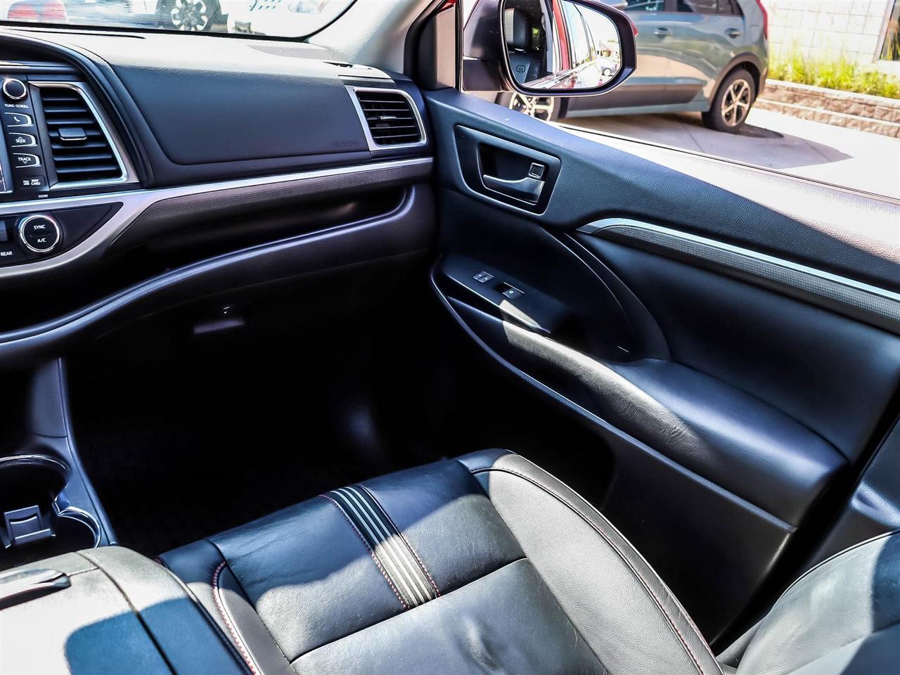 2019 Toyota Highlander XLE Photo