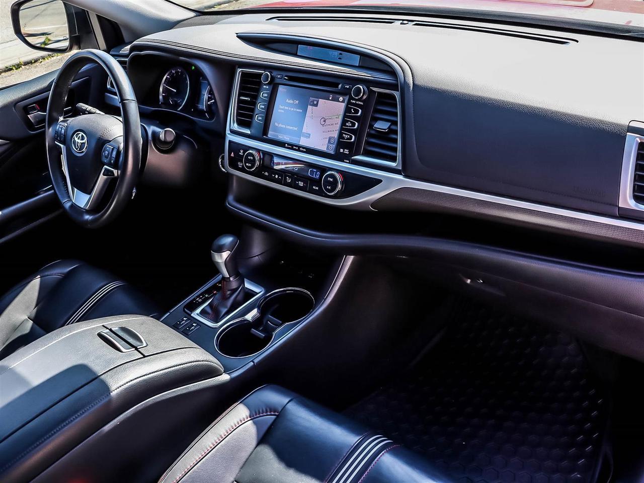 2019 Toyota Highlander XLE Photo