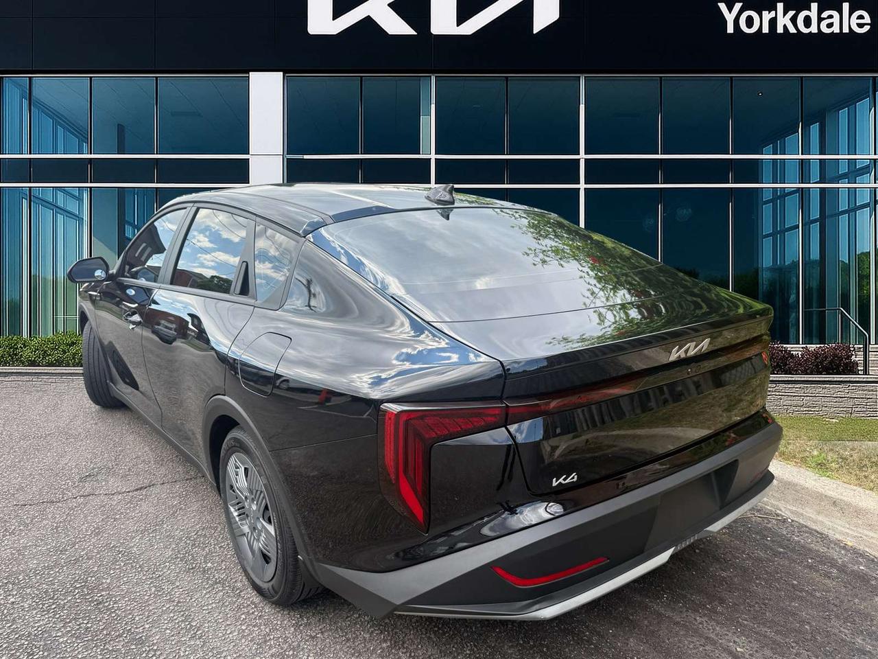 2025 Kia K4 LX Photo