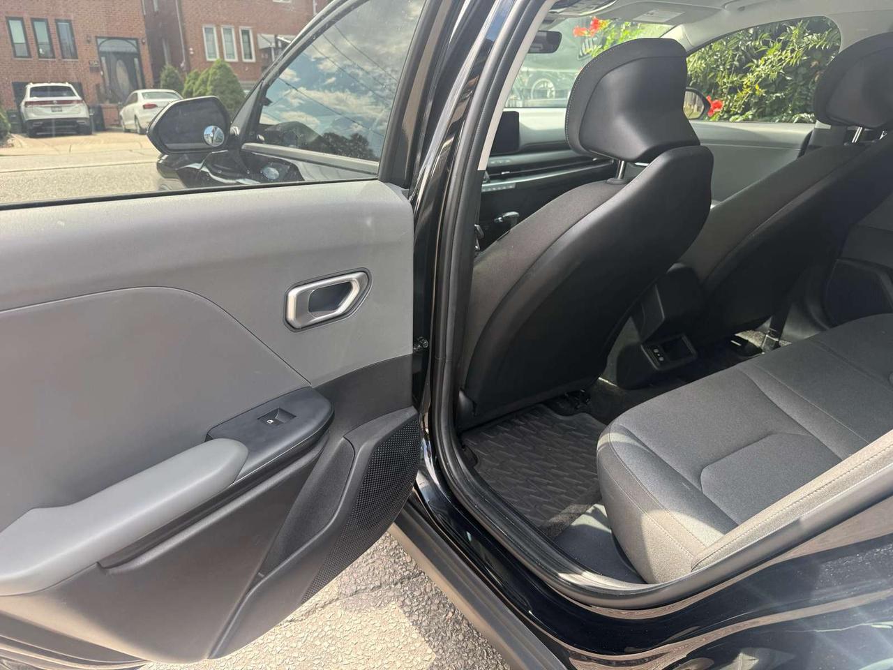 2025 Kia K4 LX Photo