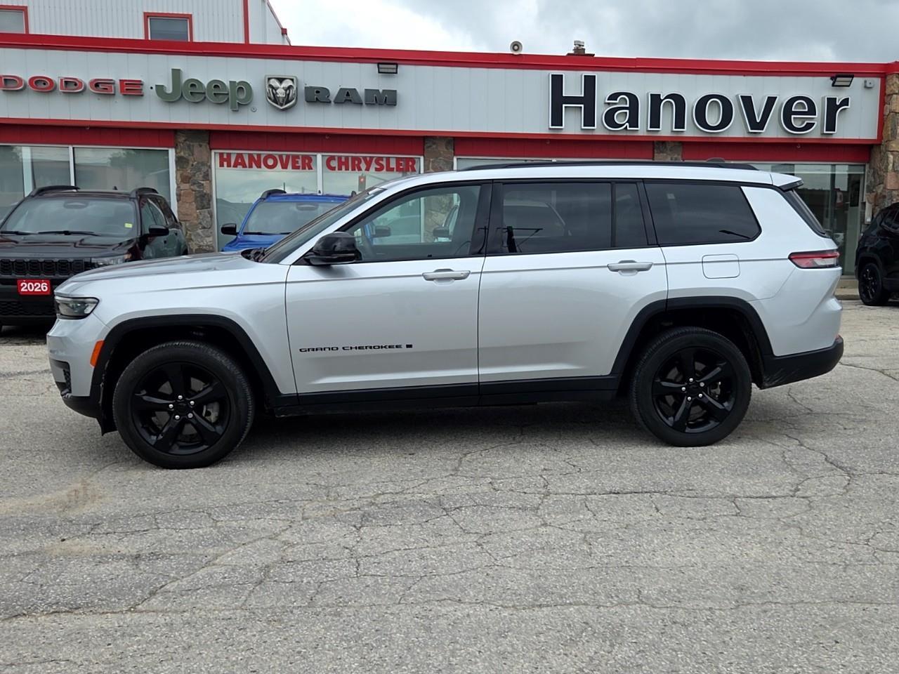 2024 Jeep Grand Cherokee L ALTITUDE 4X4 Photo