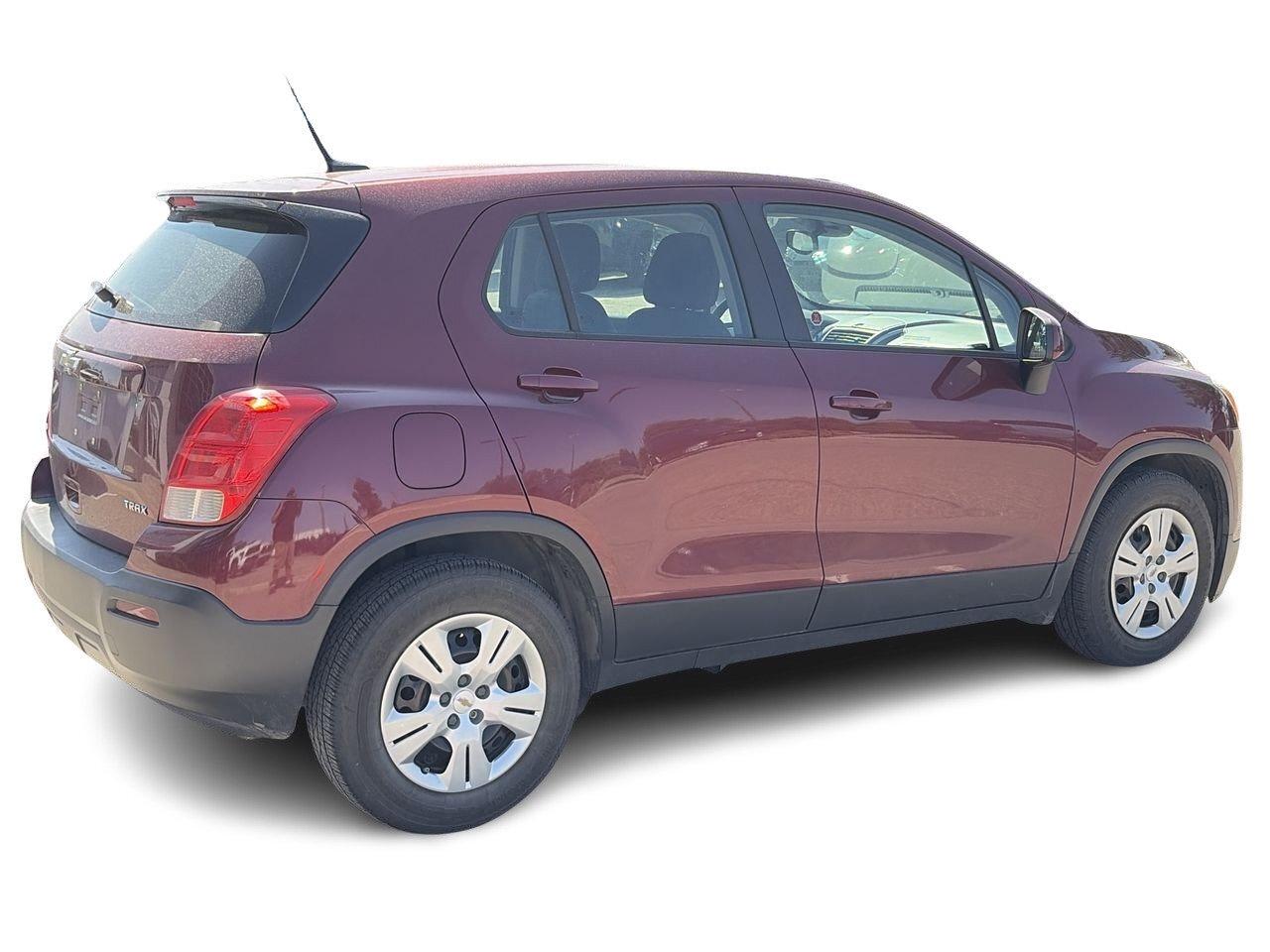 2014 Chevrolet Trax LS FWD CLOTH   BLUETOOTH CONNECTION   STEERING PHO Photo