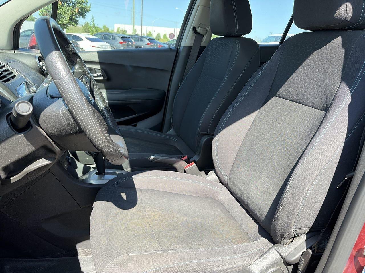 2014 Chevrolet Trax LS FWD CLOTH   BLUETOOTH CONNECTION   STEERING PHO Photo