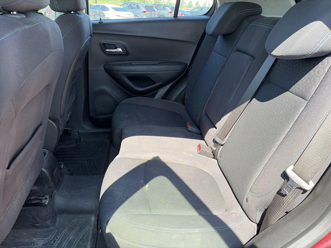 2014 Chevrolet Trax LS FWD CLOTH   BLUETOOTH CONNECTION   STEERING PHO Photo