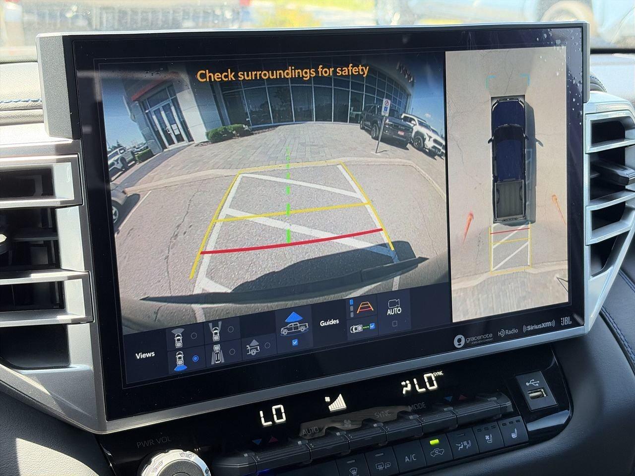 2022 Toyota Tundra CrewMax Platinum LEATHER  PANO SUNROOF   360 CAMER Photo