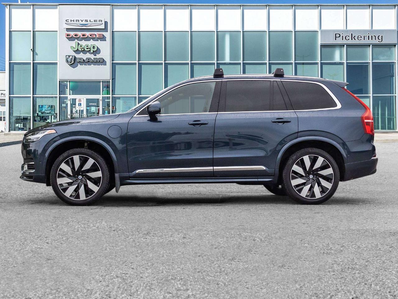 2023 Volvo XC90 Recharge Plug-In Hybrid Ultimate  ROOF  NAVI Photo2