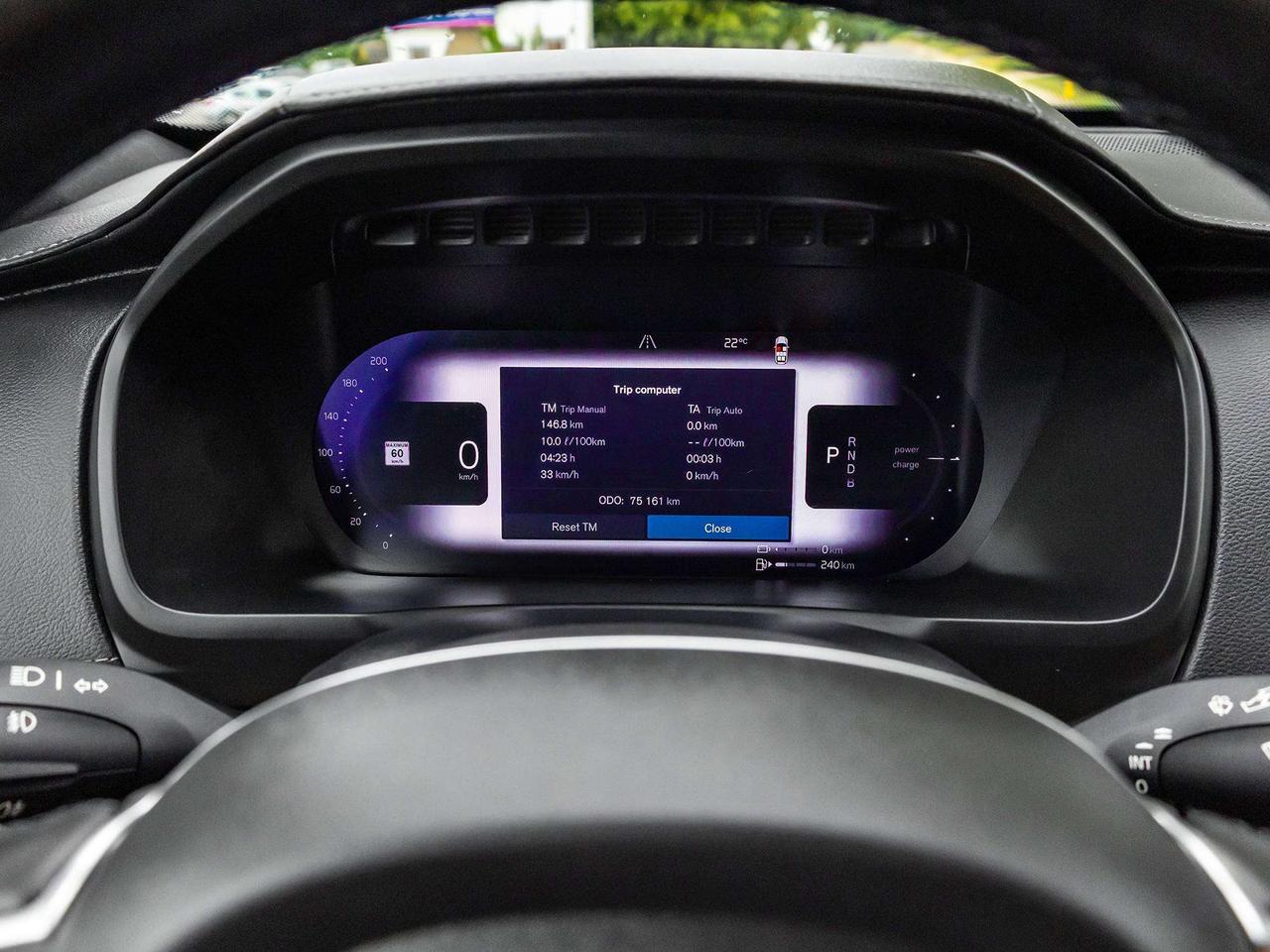 2023 Volvo XC90 Recharge Plug-In Hybrid Ultimate  ROOF  NAVI Photo
