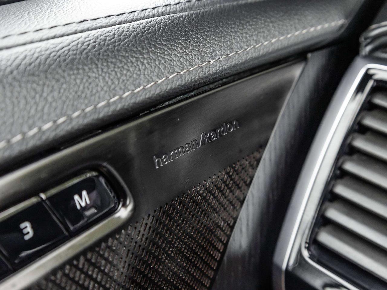 2023 Volvo XC90 Recharge Plug-In Hybrid Ultimate  ROOF  NAVI Photo