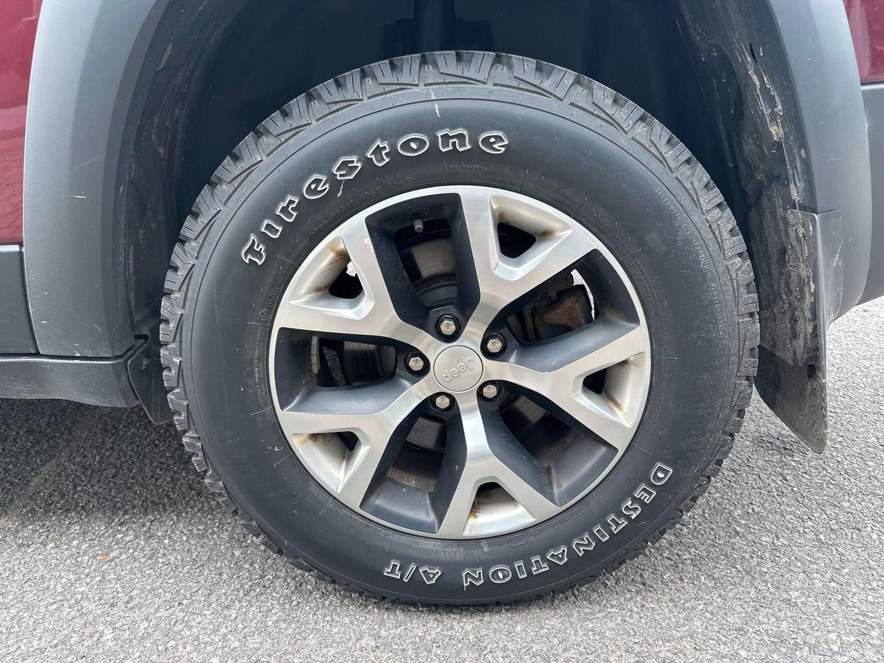 2018 Jeep Cherokee Trailhawk Leather Plus Photo