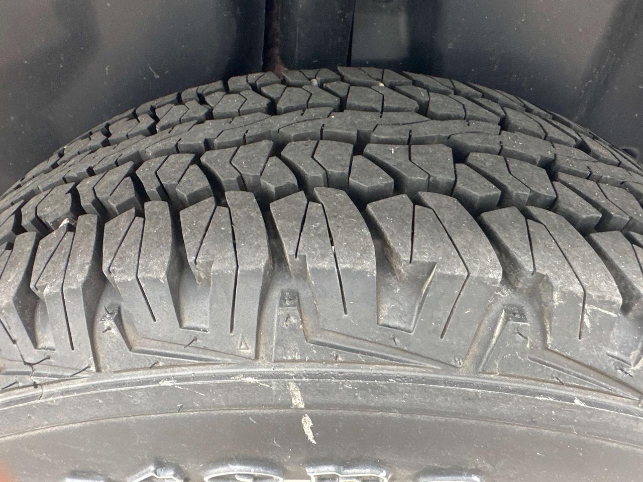 2018 Jeep Cherokee Trailhawk Leather Plus Photo