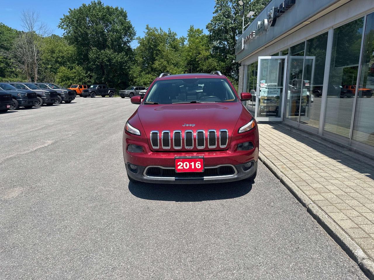 2016 Jeep Cherokee Limited Photo