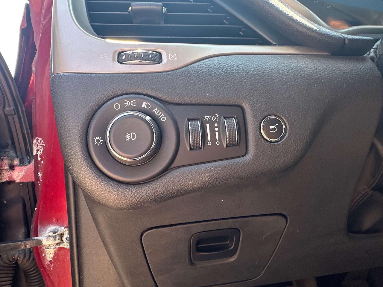 2016 Jeep Cherokee Limited Photo