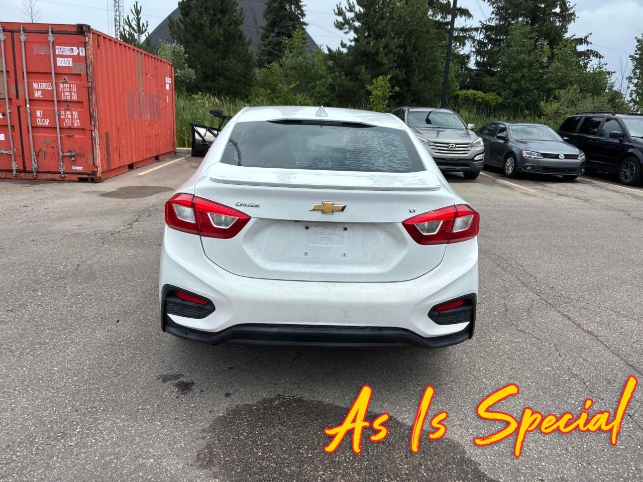 2017 Chevrolet Cruze LT Auto 4dr Sedan Photo
