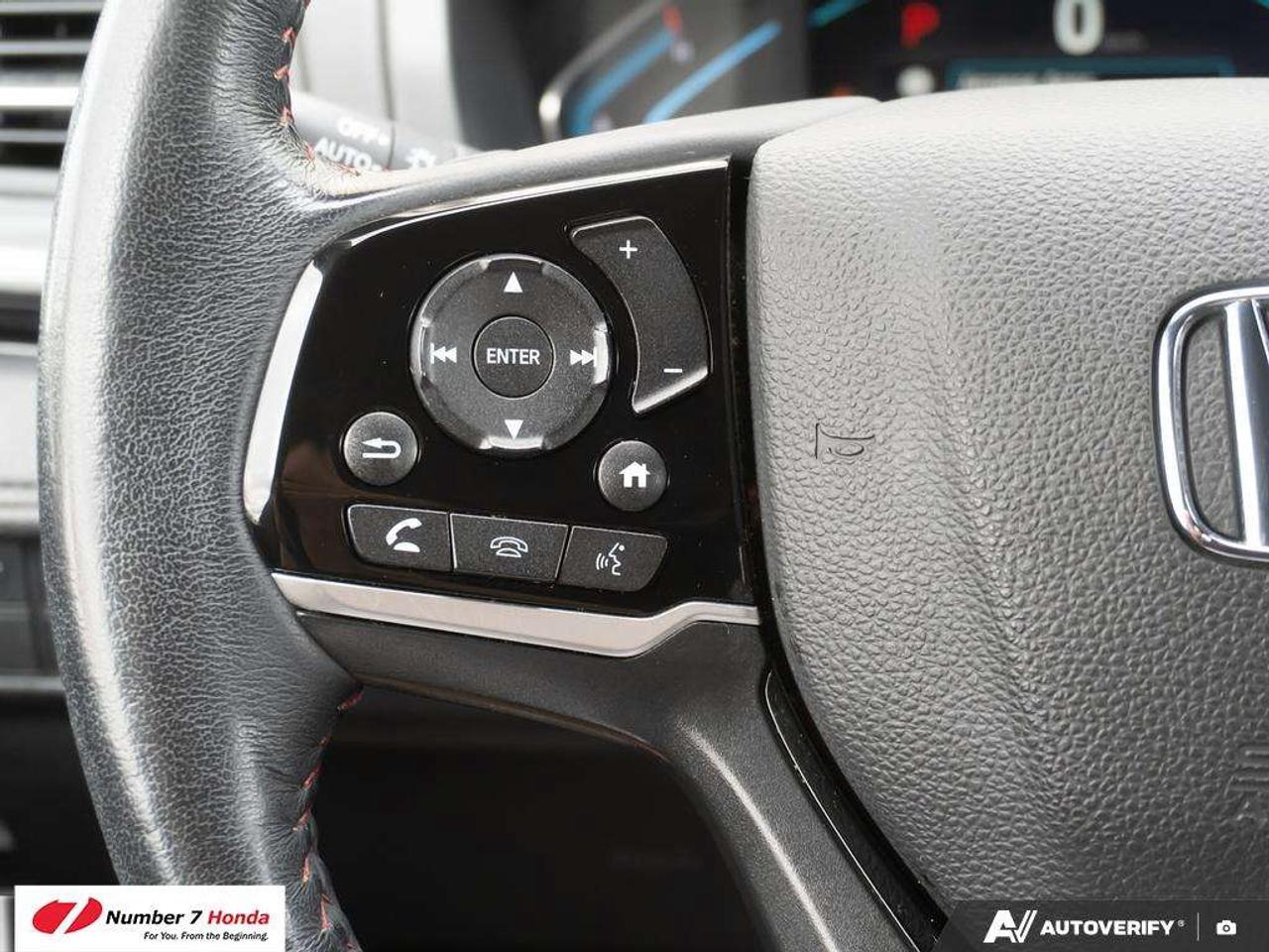 2023 Honda Odyssey Black Edition Photo