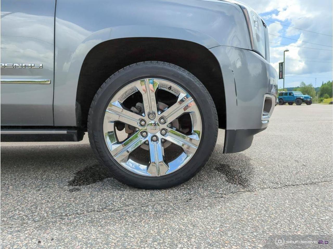 2019 GMC Yukon XL DenaliDenali Ultimate Package   Trailering Package Photo